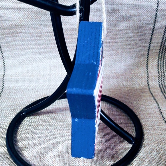 HANDCRAFTED PATRIOTIC ORNAMENT/TIERED TRAY DECOR/4TH OF JULY/AMERICANA DECOR - Picture 2 of 3